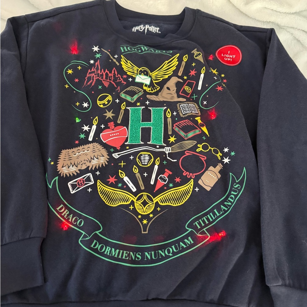 New Harry Potter Houses Navy Blue Light Up Pullover Oversized Sweatshirt XS - Picture 5 of 7